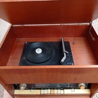 Retro lemezjátszós Rádió