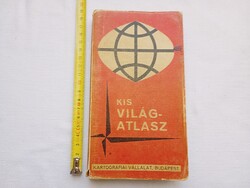 Könyv 023 - Több szerkesztő - Kis világatlasz 1968