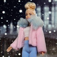 Rózsaszín polár kabát - ruha barbie típusú babákhoz (d001rk)