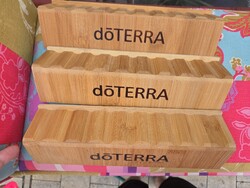 Doterra fa olaj tartó