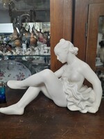Csehszlovákia,Jihokera Bechyně Fajansz,Kerámia Ülő Balerina Figura.31 cm.