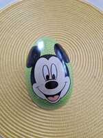 Fém tojás alakú doboz, az egyik felén Mickey, a másikon Minnie egérrel