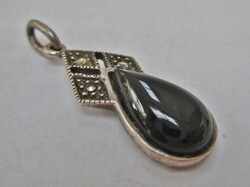 Nagyon szép kézműves, ónix köves ezüst medál