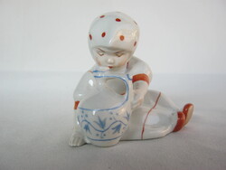 Zsolnay porcelán kislány korsóval