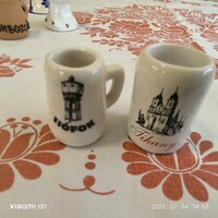 Fehér porcelán kupica, pohár Siófok, Tihany felirattal  eladó!