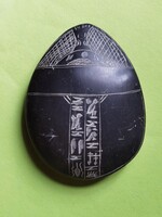 Egyiptomi szkarabeusz (scarabeus) bogár alakú levélnehezék