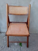 Összecsukható szék