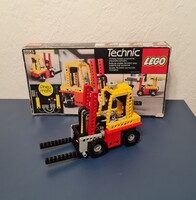 Gyűjtői darab! Technic lego 8843 Pneumatikus villás emelő autó