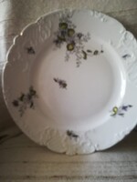 Porcelán kerek kínáló, ibolyás dekorral nagyon szép dombornyomott mintával