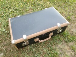 Bőrönd,koffer,táska retro