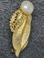 Vintage aranyozott levél gyöngy bross kitűző