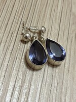 Természetes vízzafír, iolit fülbevaló 925 ezüstben