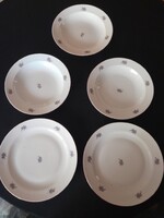 Zsolnay tányér 3 mély 2 lapos jelzettek