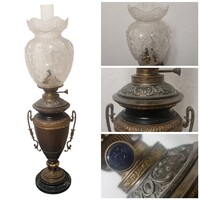 Empire stílusú antik petróleumlámpa, tulipán búrával