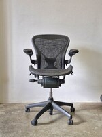 Herman Miller Aeron irodai görgősszék