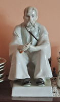 Zsolnay porcelán figúra  szalonnás paraszt hibátlan!