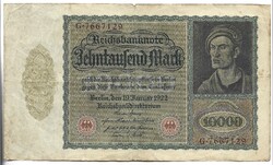 10000 márka 1922 nagy méret 7 jegyű sorszám Alul középen betű nélkül ritkább hátlap Németország 2.