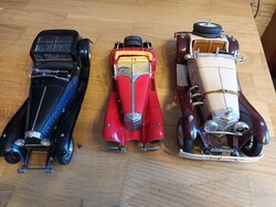 Autómobil modellek gyűjteménye, 3 db. 1/18.