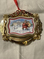 Álomszép karácsonyfa dísz a Fehér Házból díszdobozban történelmi leirással.