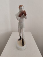 Hollóházi bokszoló, sportoló