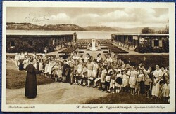 Balatonzamárdi - A Bp.i rk Egyházközségek Gyermeküdülőtelepe - panoráma, gyerekek, pap - jó fotólap