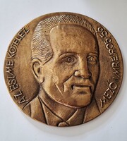 Ritka! Eszme Kötelez  Mező Imre  1905 - 56  bronz vagy réz nagyméretű plakett díszdobozában  10 cm