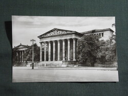Képeslap,Budapest,Nemzeti múzeum látkép,részlet, 1965-