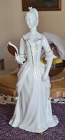 Hollóházi Nő tükörrel figura, 27cm