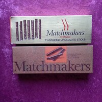 2 db Matchmakers édességes doboz az 1970-es évekből 19 x 6,2 x 2,5 cm