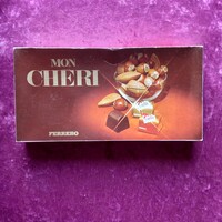 Ferrero Mon Chéri édességes doboz 22 x 11 x 3 cm