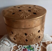 Rézötvözetből készült fedeles doboz, illatosító " potpourri "tartó.