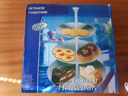 Emeletes süteményes, hidegtálas tálaló dobozával.