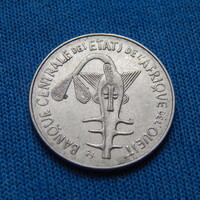 Nyugat Afrikai Államok   100 Francs  1975
