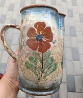 Régi festett mázas virágmintás cserép kancsó