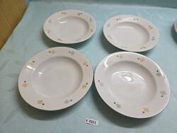 X0311 Kahla négyzet mintás leveses tányér 4 db egyben 23,5 cm