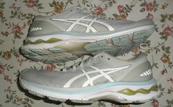 ASICS - GEL-KAYANO 27 női futócipő 39-es méretben.