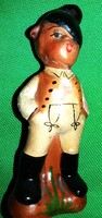 Antik jelzett, Art Deco kézzel festett kerámia terrakotta figura székely fiú a képek szerint 12 cm
