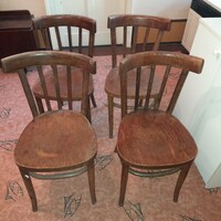 4 db Thonet jellegű szék