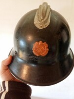 Csehszlovák sisak.