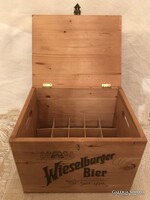 LÁDA - ALKUKÉPES - FA - REKESZES - 42 x 32 x 31 cm - 5 kg - 5 OLDALÁN FESTETT - NÉMET - HIBÁTLAN