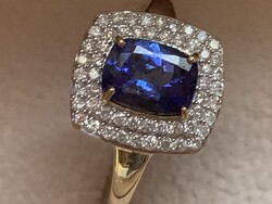 2.48ct Tanzanit 0.50 ct Brillekkel gyönyörű arany gyűrű.ÚJ.Igazolással