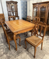 Neobarokk stílusú bővíthető étkezőasztal hat db székkel