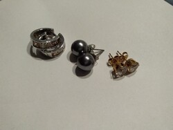 Szép 3 pár fülbevaló eladó