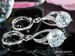 18 KT.-S FEHÉR ARANNYAL GALVANIZÁLT SWAROVSKI KRISTÁLY MEDÁLOS RÓDIUMOS FÜLBEVALÓ