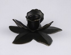 1W451 Virágszirom alakú, bronz gyertyatartó, mécsestartó