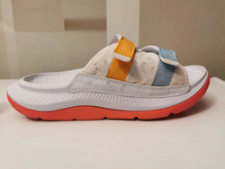 Hoka papucs 40 es új
