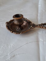 Barokk mintás , bronz sétáló gyertyatartó