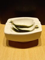 Ditmar Urbach porcelán hamútartó