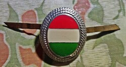 Sapkarózsa ezüstszinű   nemzeti  V608