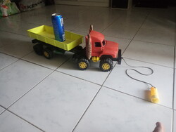 Retro játék teherautó